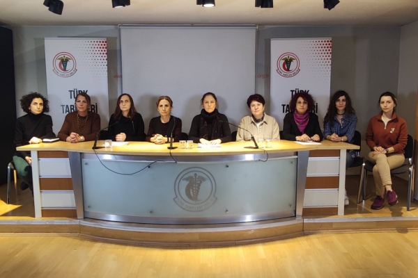 Sağlıkta Şiddet ve Kadına Şiddetin Simgesi Olan Dr. Aynur Dağdemir Anıldı: Eril Şiddete Karşı Mücadelemizi Sürdüreceğiz