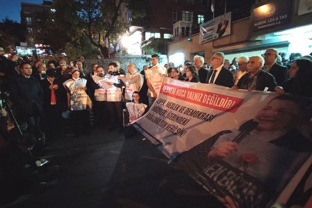 Ankara Emek ve Demokrasi Güçlerinden Dayanışma Eylemi: “Şebnem Hoca Yalnız Değildir!”