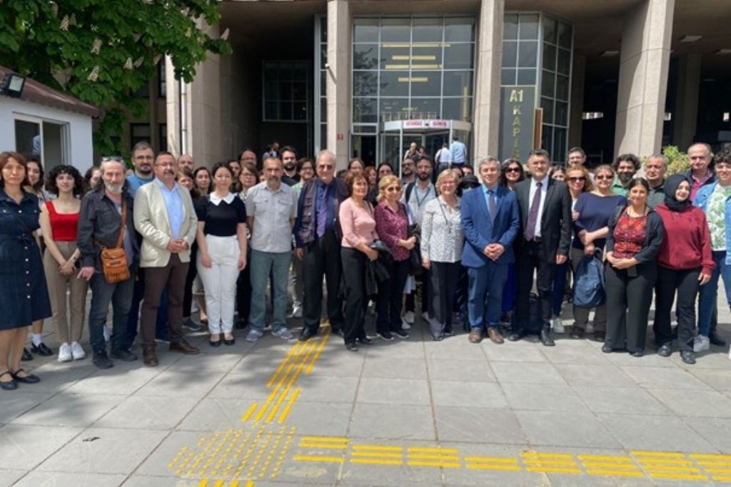 TPD Önceki Dönem Başkanlarından Dr. Koray Başar’a Yönelik Saldırının Davası Başladı, TTB ve TTB UDEK Meslektaşının Yanındaydı